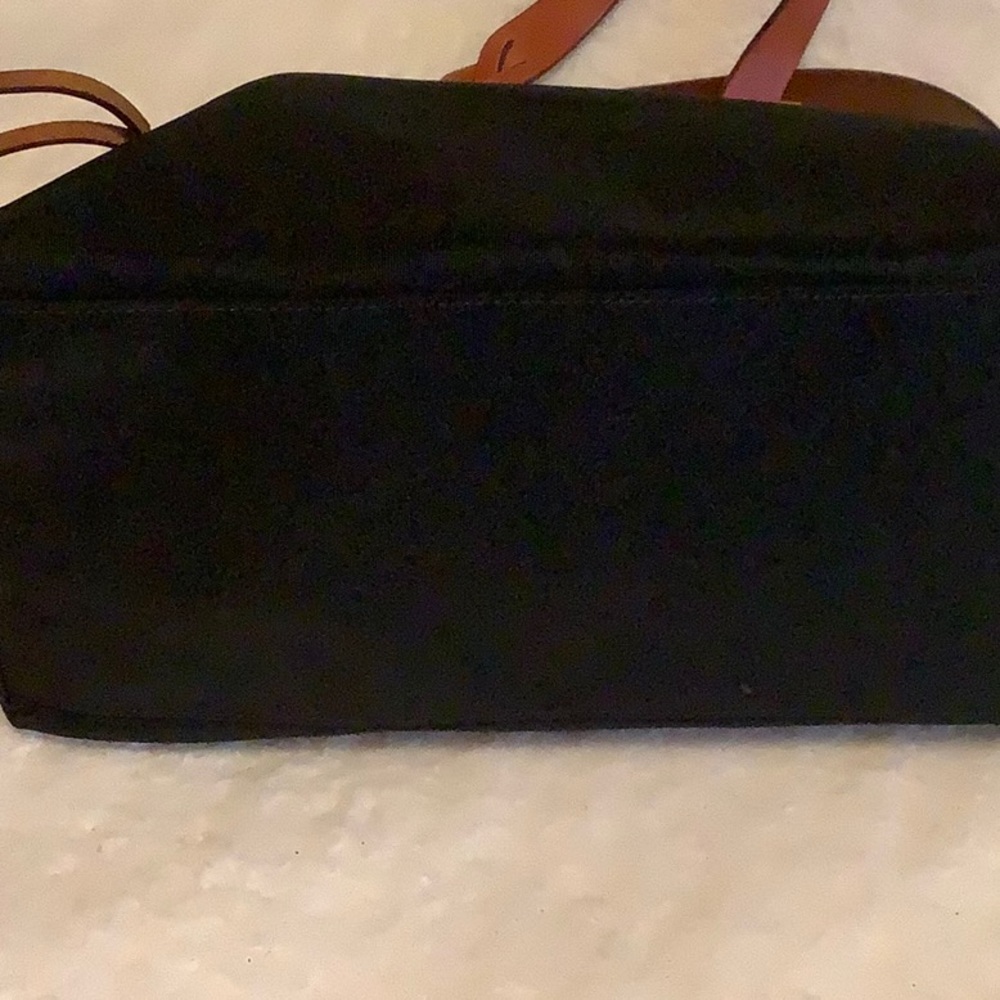 Dooney & Bourke handbag - Picture 5 of 11